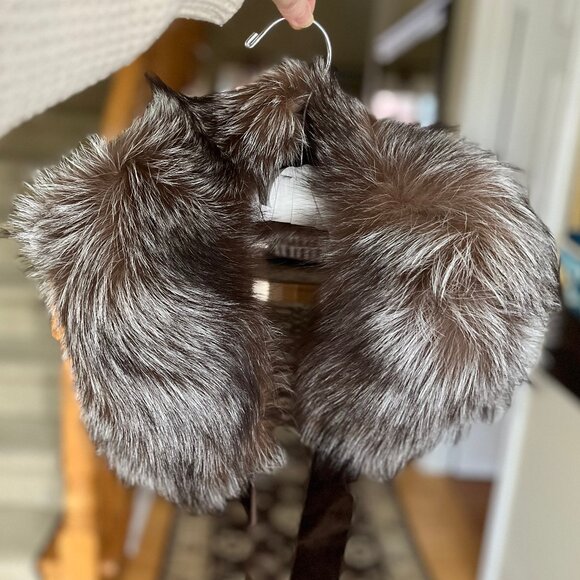 Fox Fur Collar - Brown, Black and White Colour - Authentic - Picture 4 of 17